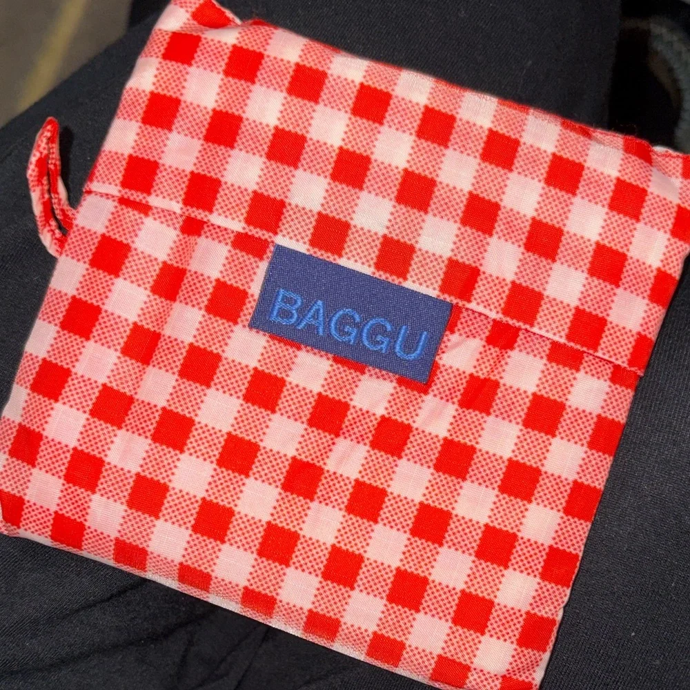 NWT Standard BAGGU Reusable Tote Bag – Red Gingham - Picture 3 of 8